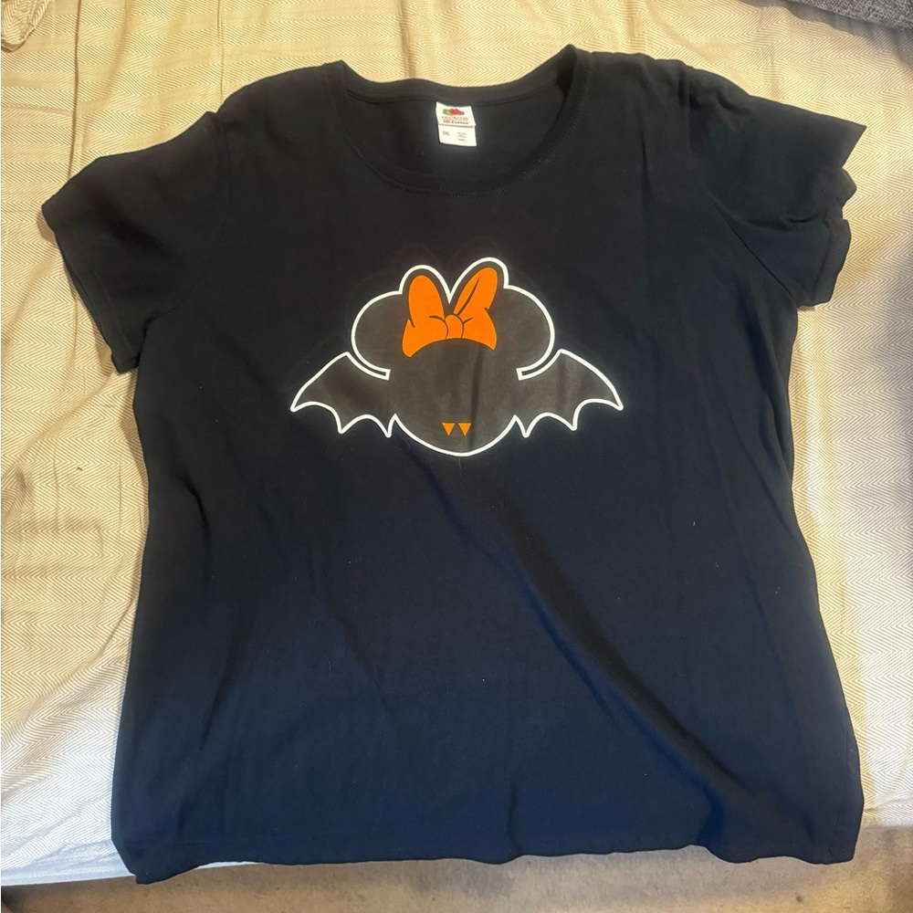 Disney Minnie Halloween Bat Tshirt XXL